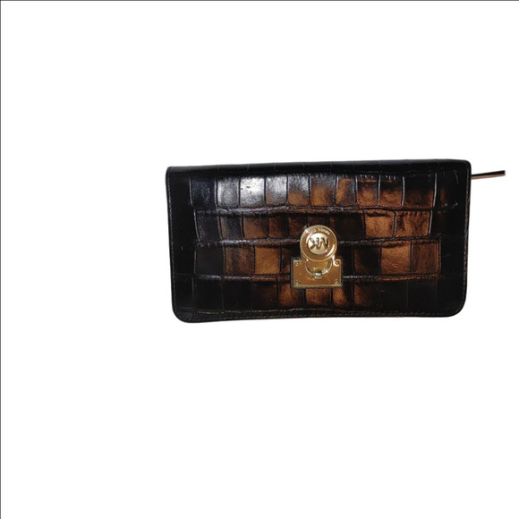 Michael Kors Croc Embossed Hamilton Wallet - Picture 1 of 6